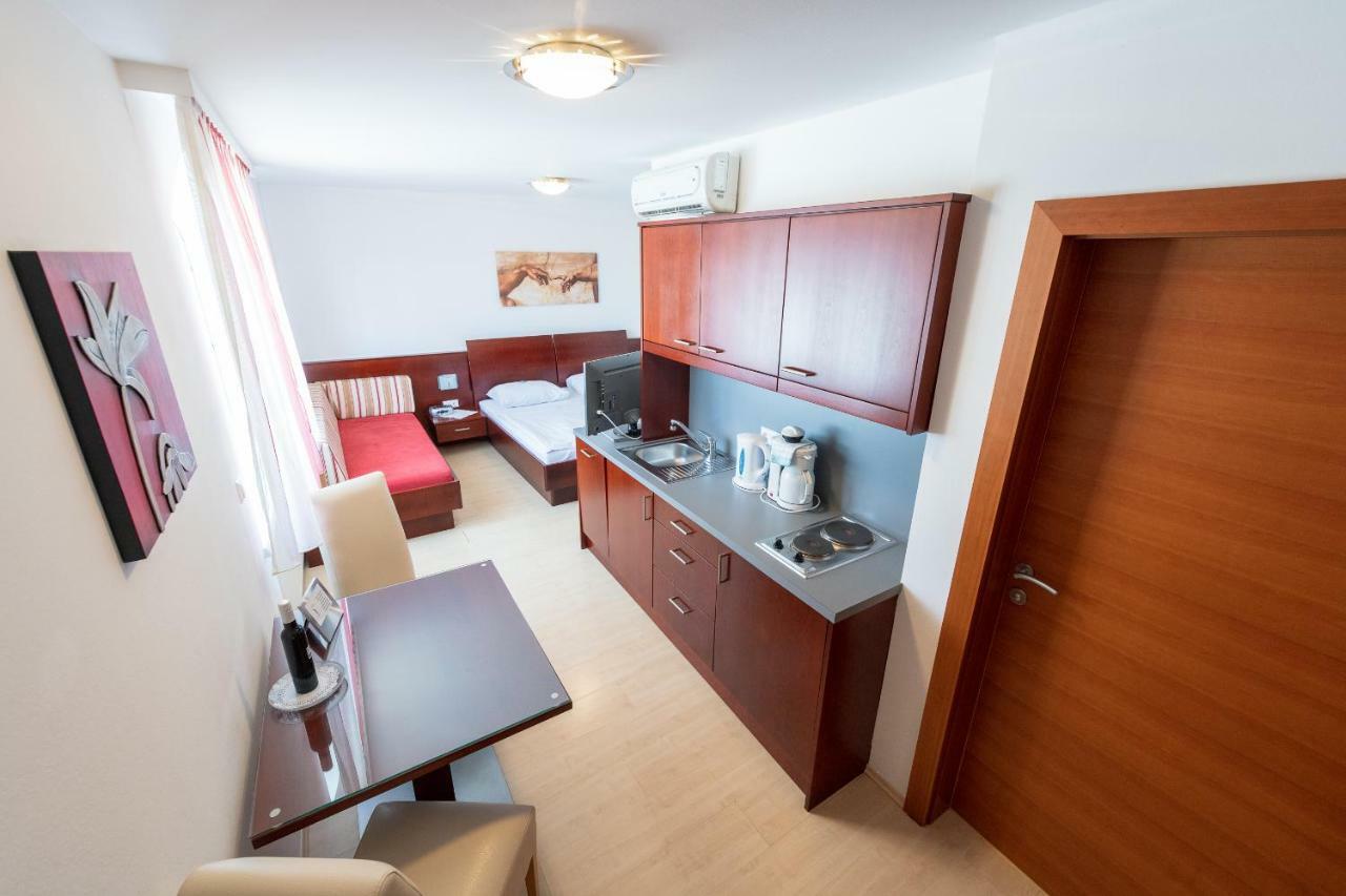 Sekt & Wein - Walter Klein Apartman Illmic Kültér fotó
